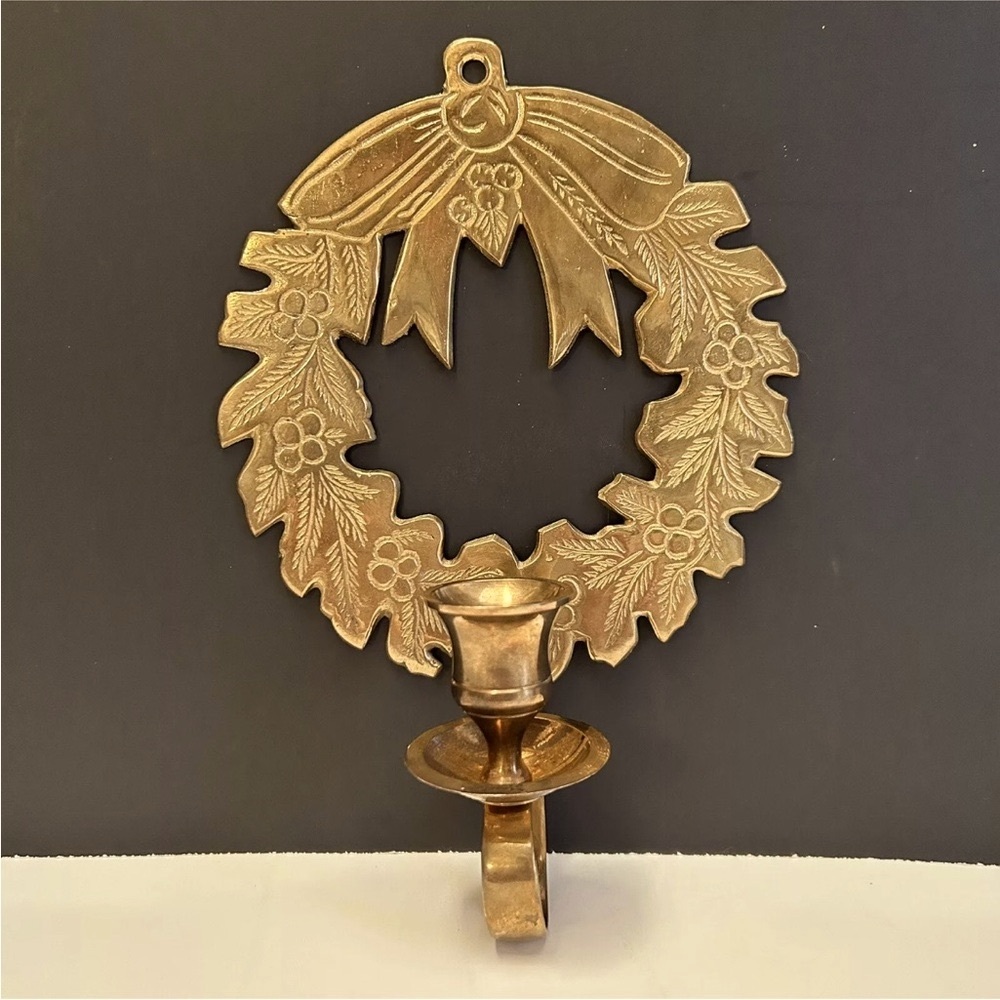 Christmas Wreath Solid Brass Candle Holder Hosley Metal Handcraft India Holiday